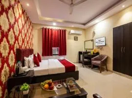 Hotel Ashoka International 10-Min walk From Karol Bagh Metro Station