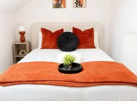 Lamani Homes, Cosy Nest Coventry, Self Check-In