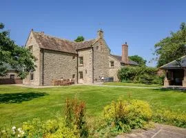 Hollins Farmhouse
