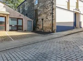 Newseal House