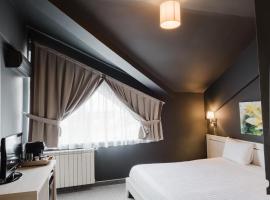 Alex&George Boutique Hotel, hotel en Cluj-Napoca