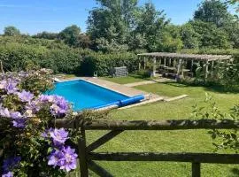 3 Bed in Overton oc-b45279