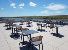 The Originals City Hôtel-Restaurant-Terrasse du PAarc Gravelines Dunkerque, hôtel à Gravelines