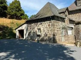 Gîte 4 personnes dans le Cantal Animaux bienvenus