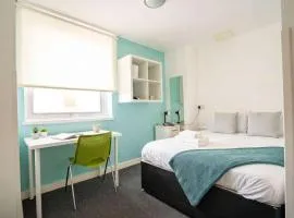 Budget En-suite Room in Coventry City Centre