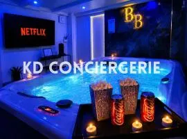 "LA BULLE BLEUE" - Espace détente cosy avec jacuzzi et grand écran