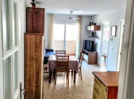 Apartamento con piscina a 200 metros de la playa