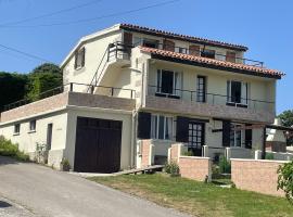 CASA LAS OLAS DE LANGRE, hotel v destinaci Langre