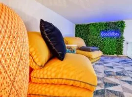 House with exclusive terrace in a private condo