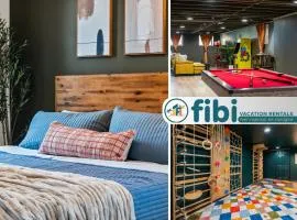 Family Luxury Getaway: Hot Tub, Sauna & Game Room