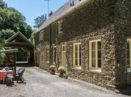 Lukesland Wing