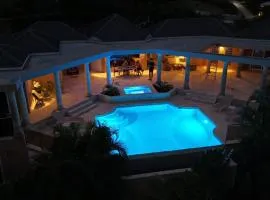 C'RENITY VILLA