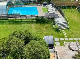 The Camptons House /Pool/Sauna/HotTub/GrillHut/Ski