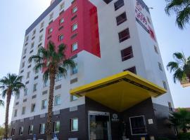 Hotel Hi ! Torreon Aeropuerto-Galerías, Hotel in Torreón