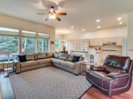 Soak, Hike & Golf: Durango Escape w/ Hot Tub!