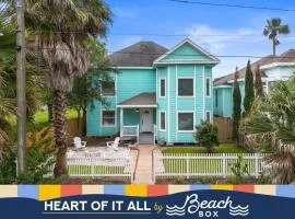 Large Luxurious Centrally Located Home with a Pool