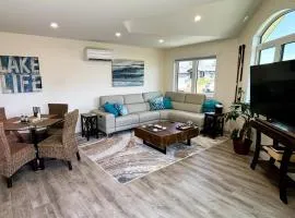 Lake View Escape!