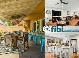 Scottsdale Escape: Patio | Games | Workspace