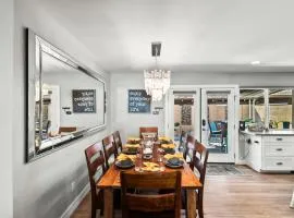 Scottsdale Escape: Patio | Games | Workspace