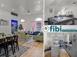 Jefferson Avenue- Large St Louis Home Game Room & Walkable Location