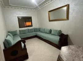 Large apartment 3 minutes from the beach