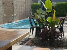 Cantinho das Palmeiras - Casa com Piscina Privativa - Enseada das Garças