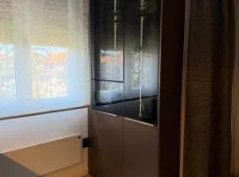 Apartment By The Center