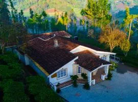 Silver Dale Tea Estate Bungalow Ooty by VOYE HOMES