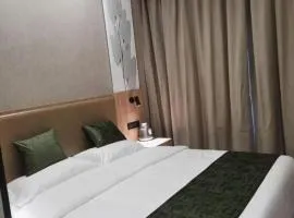 Shell Hotel Shandong Jinan Daming Lake