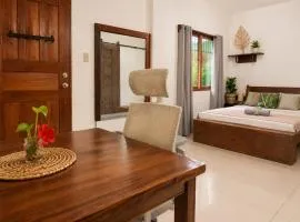 Pascoe's Units Siargao- Suites