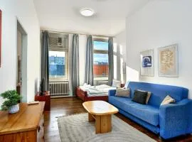 2 bedrooms & free parking