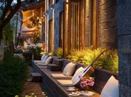 LiJiang Old Town YunFu Oriental Boutique Inn