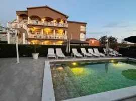 Apartmani Anđelo, Tommy, Leon