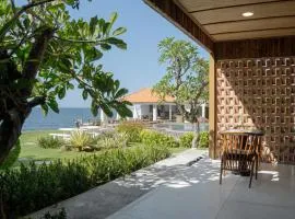 Seaside Oceana Suites by Mahaprana