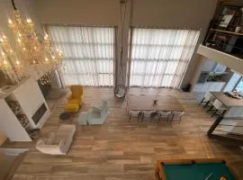 Capsule la grange arcade de jeux billard 4 chambres 300m2