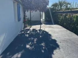 Petite maison de vacances Les Moutiers