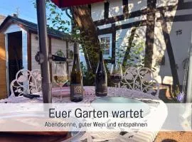 Hänsel & Gretel Fachwerkhaus mit Garten im Westerwald