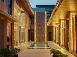 KHAMI HOUSE Resort