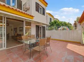 Azeitão Town House