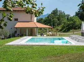 Lunigiana, Lorenzo House