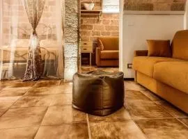 Gold White Exclusive House