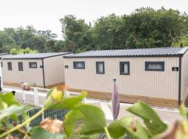 Santillana Bungalow & Glamping Resort, hotel em Santillana del Mar