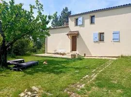 Maison provençale au calme entre Verdon et Luberon