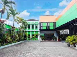 Townhouse Oak Pancanaka Malioboro Hotel
