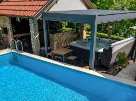 Nice Home In Lijevo Sredicko With Sauna