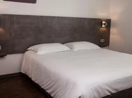 H24 HOTEL