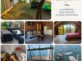 Chill kuća na obali Save sa splav kućicom