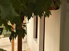 Meliti Home