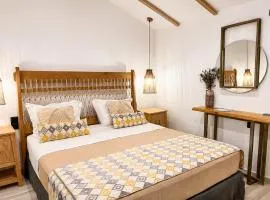 Navis Luxury