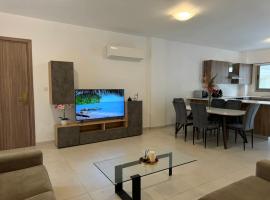 Halcyon Central Apartments, hotel em Larnaka